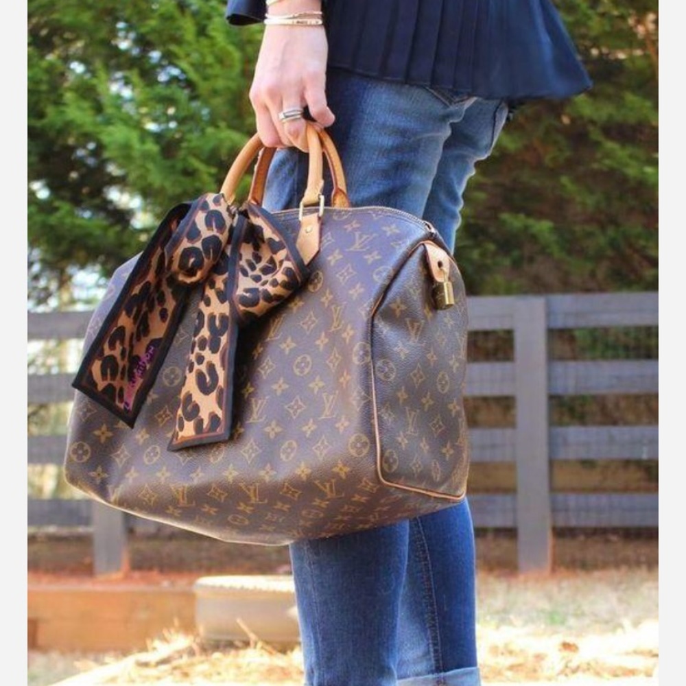 Vintage Louis Vuitton LV Speedy 35